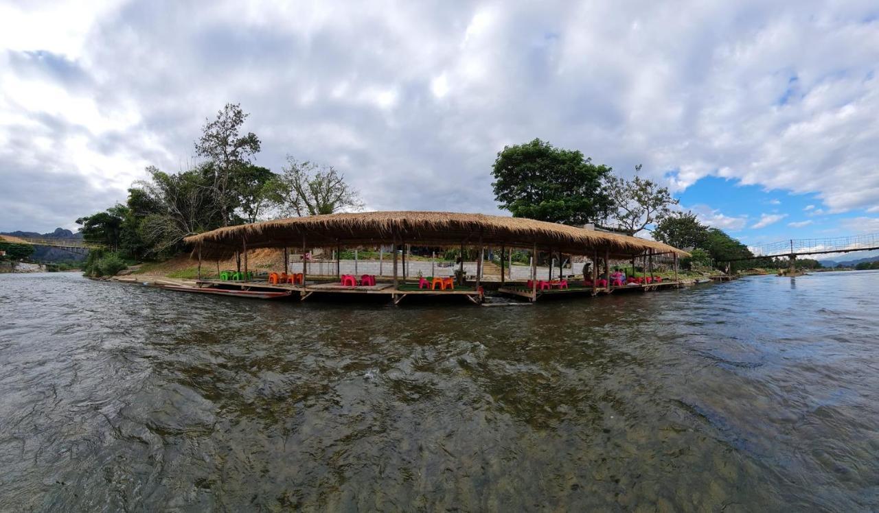 Pasanchai Bungalow Vang Vieng Exteriör bild