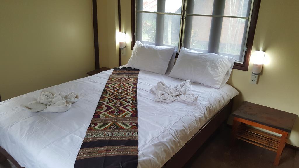 Pasanchai Bungalow Vang Vieng Exteriör bild
