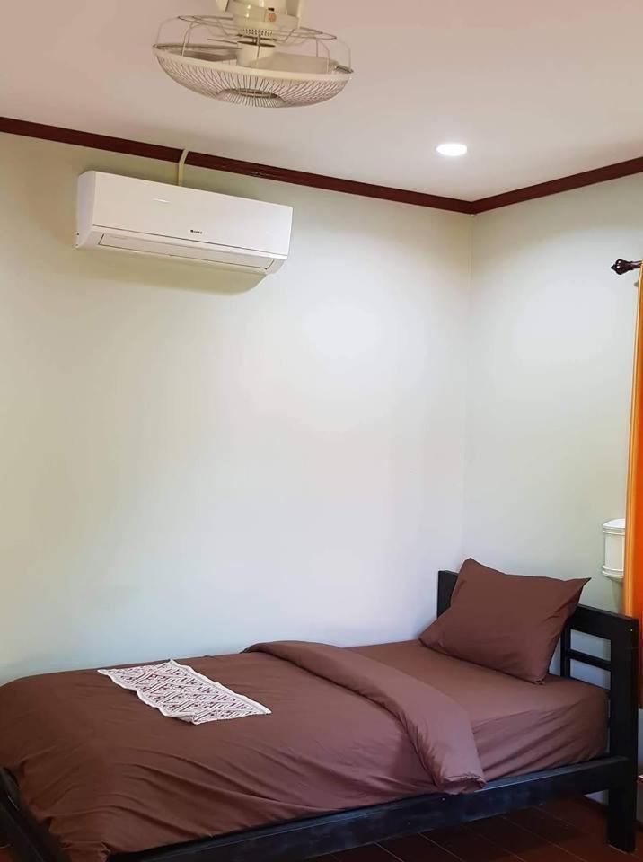 Pasanchai Bungalow Vang Vieng Exteriör bild